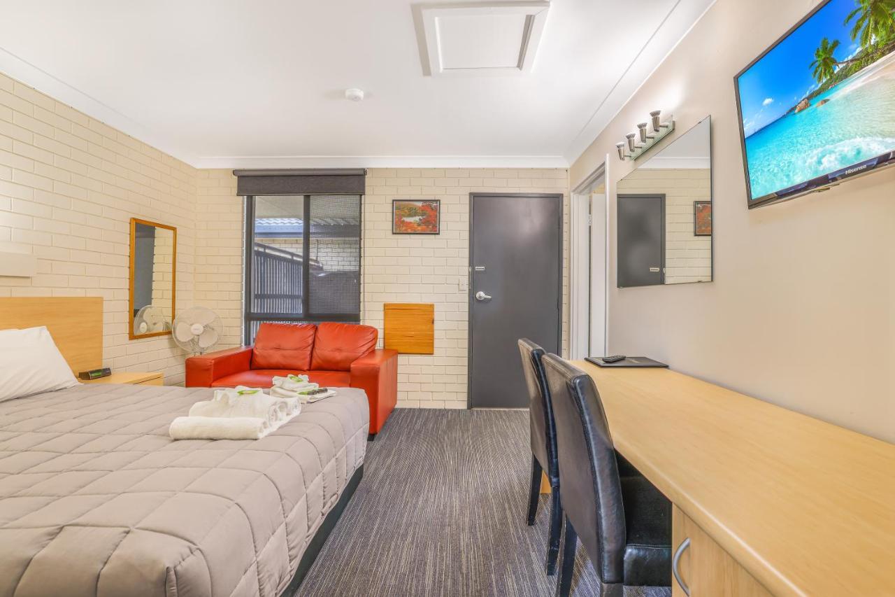 Stagecoach Inn Motel Tamworth Dış mekan fotoğraf