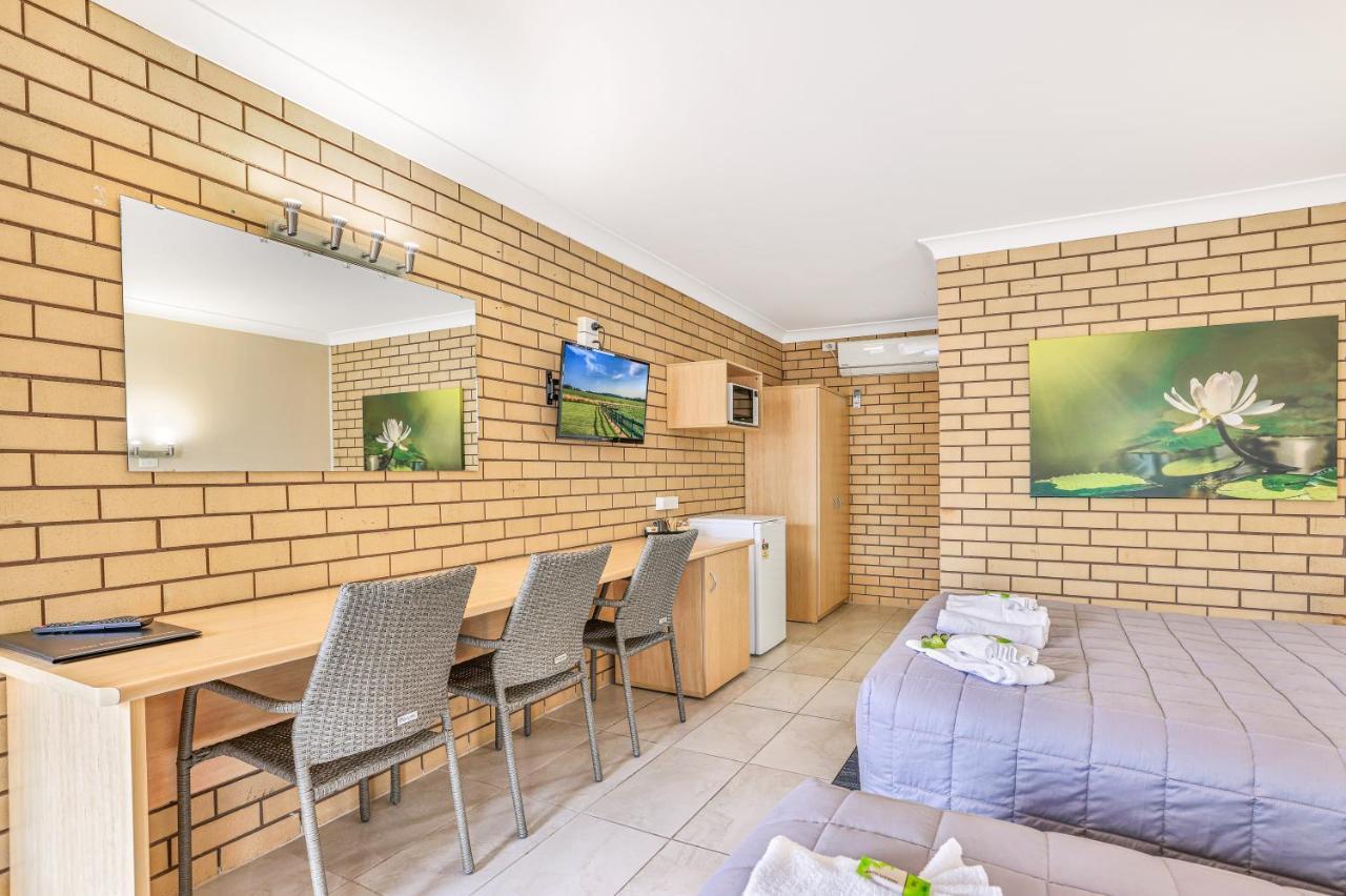 Stagecoach Inn Motel Tamworth Dış mekan fotoğraf